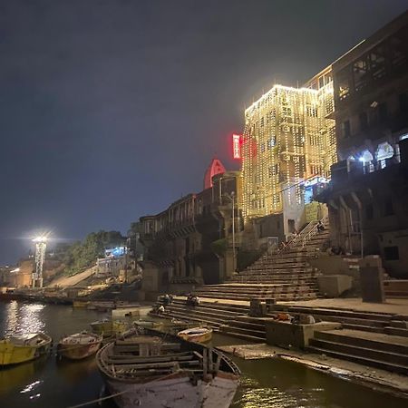 Hotel Sita Place On Heritage Ghats Of Benaras Varanasi Exterior foto